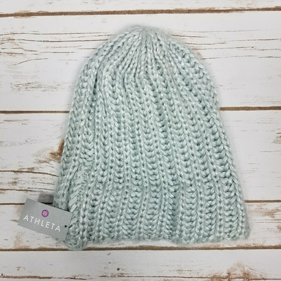 Athleta Accessories - 🔴NWT Athleta metallic silver knit beanie